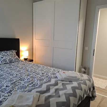Dolce Apartment *